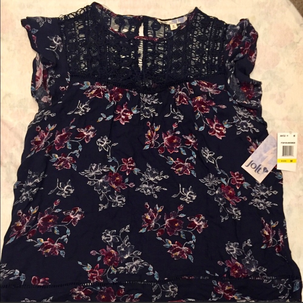 NWT Jolt Flowy Lace Top Floral Blouse